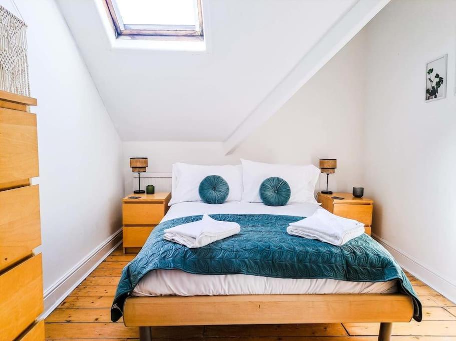 Appartamento 3 Bed Flat Near To Cardiff And Cardiff Bay Esterno foto