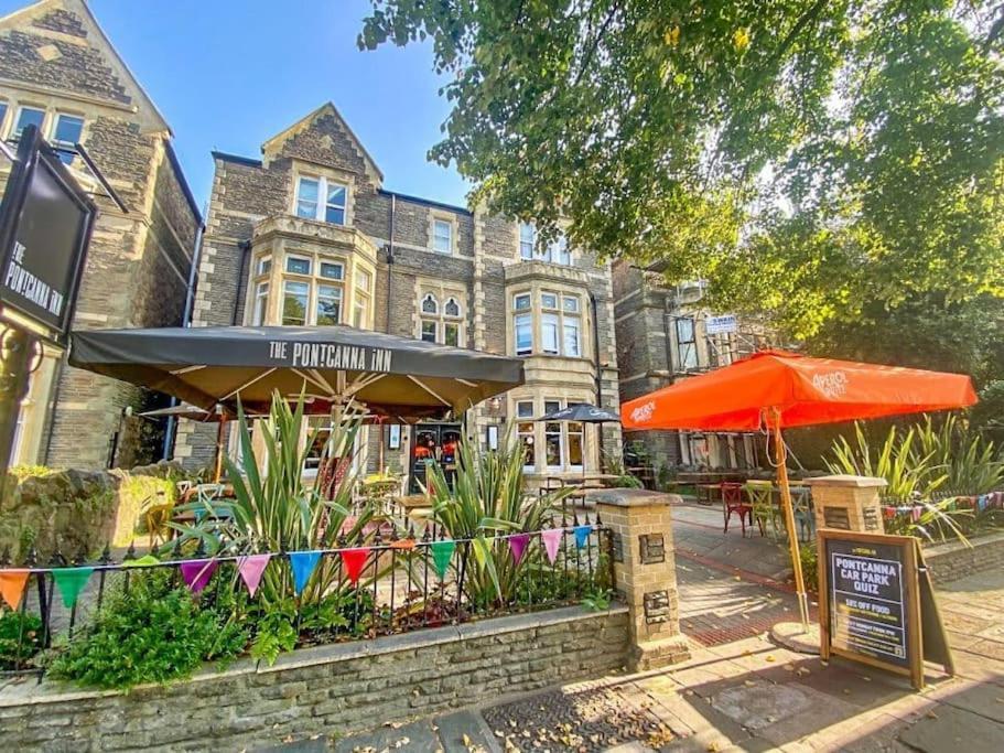 Appartamento 3 Bed Flat Near To Cardiff And Cardiff Bay Esterno foto